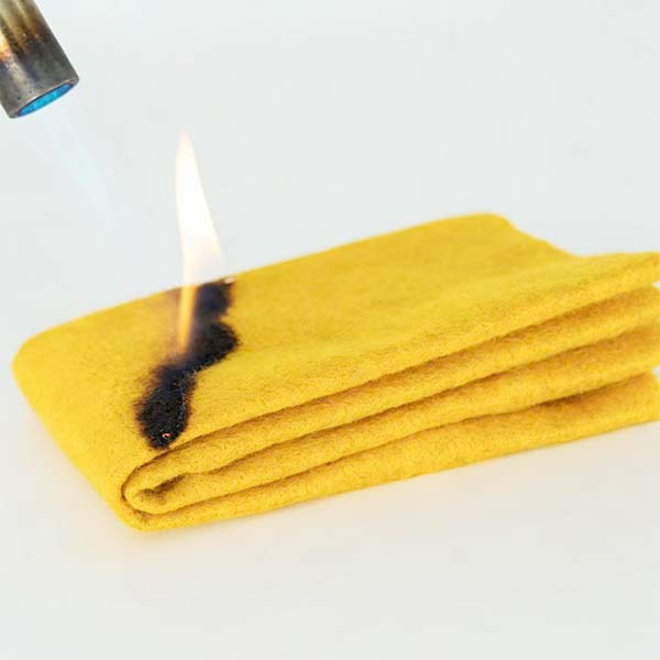 UL94 V-0 P84 聚酰亚胺针刺毡防火260C耐热无纺布用于高温绝缘和防护